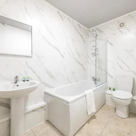 Central, Families, Contractors, Free Parking By Prescott Apartments Appartement *