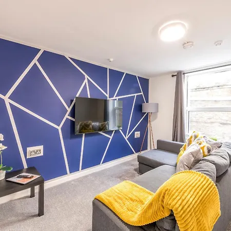 Central, Families, Contractors, Free Parking By Prescott Apartments