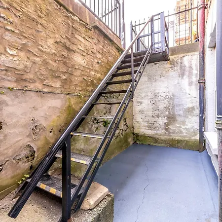 Appartement Central, Families, Contractors, Free Parking By Prescott Apartments