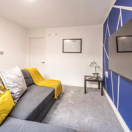 Central, Families, Contractors, Free Parking By Prescott *