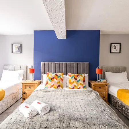 Central, Families, Contractors, Free Parking By Prescott