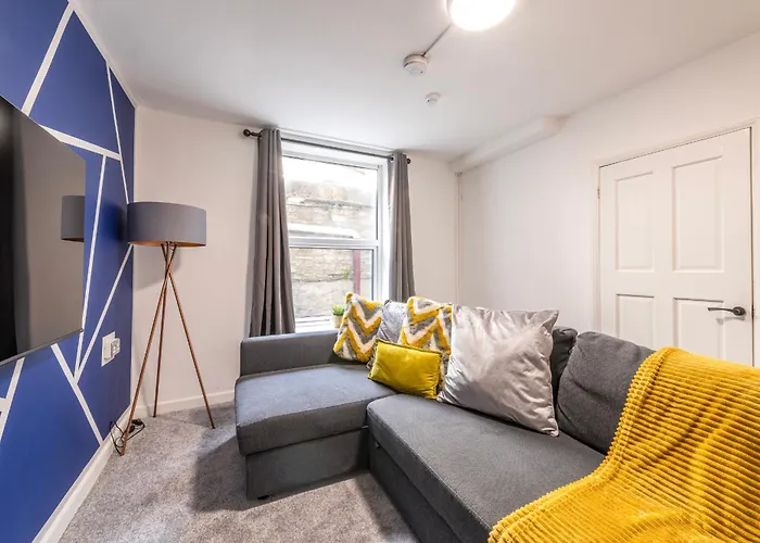 Central, Families, Contractors, Free Parking By Prescott Apartments * Bristol