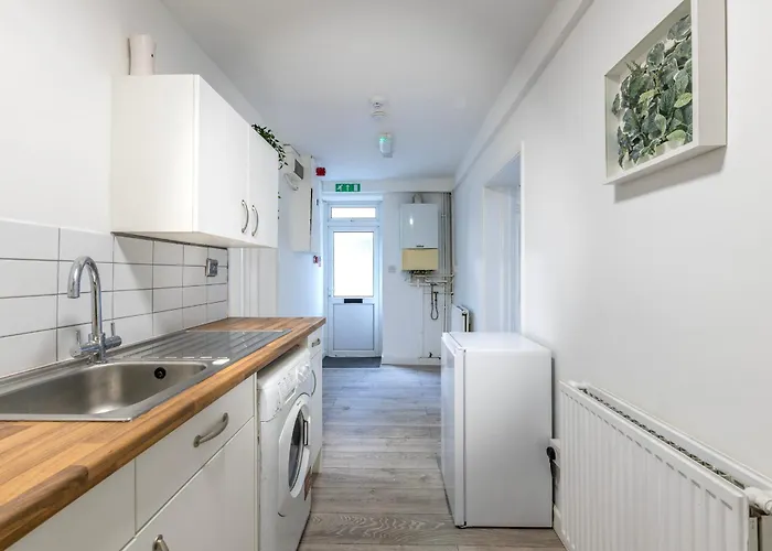 Apartmán Central, Families, Contractors, Free Parking By Prescott Apartments *