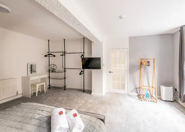 Apartmán Central, Families, Contractors, Free Parking By Prescott Apartments